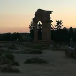 L'alba Sui Templi Agrigento