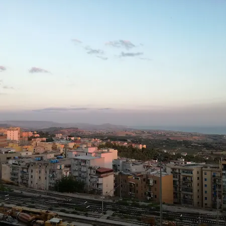فندق مبيت وإفطار لا ألبا سوي تمبلي أغريجنتو